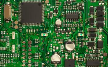 Projektowanie wielowarstwowych płytek drukowanych