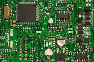 Projektowanie wielowarstwowych płytek drukowanych