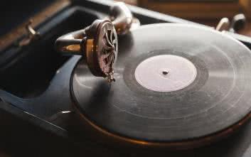 Konwersja analogowo-cyfrowa w technice audio (2)