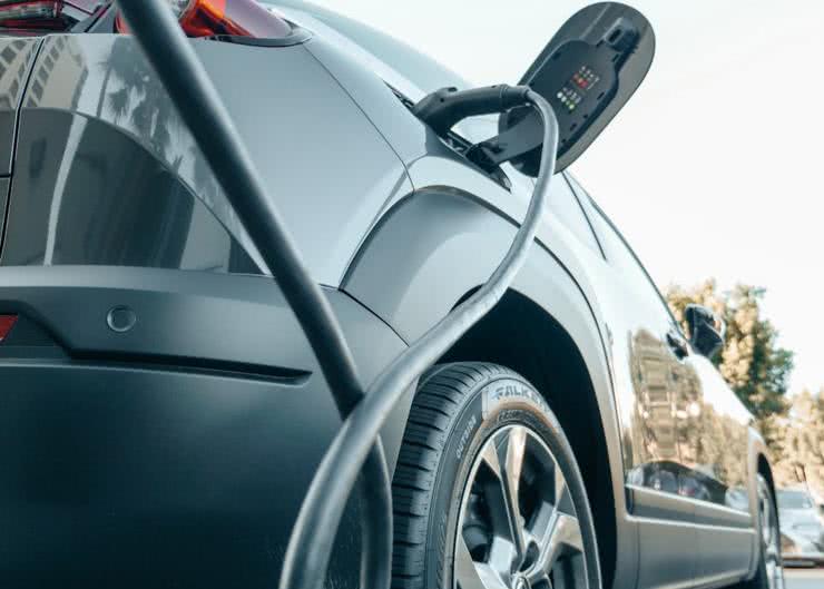 Gdzie naładować auto elektryczne?