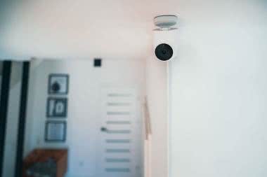 Czujnik ruchu PIR - jak działa i gdzie najlepiej go zamontować?