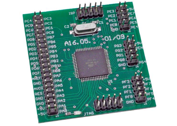 ATmega128 na płytce ewaluacyjnej AVT5311