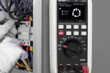 Voltcraft przedstawia nową serię multimetrów VC-900