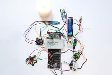 Internet Rzeczy w pomiarach środowiskowych (22). Detekcja pożaru z czujnikami płomieni i ruchu