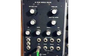 Syntezatory dźwięku (3). Oscylatory sterowane napięciem