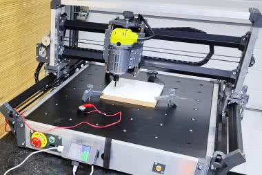 Nowoczesne podejście do konstrukcji obrabiarki CNC – druk 3D w praktyce