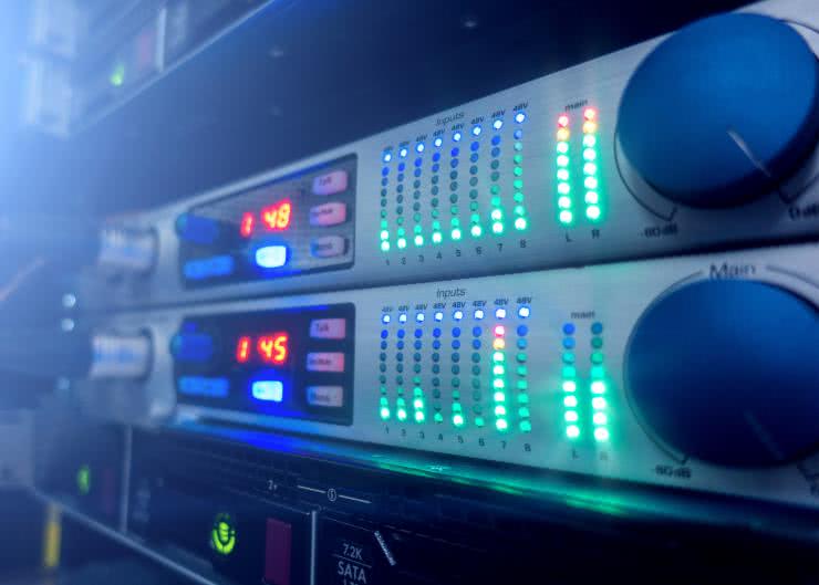 Syntezatory dźwięku (5). Wzmacniacze sterowane napięciem