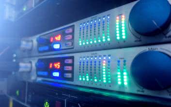 Syntezatory dźwięku (5). Wzmacniacze sterowane napięciem