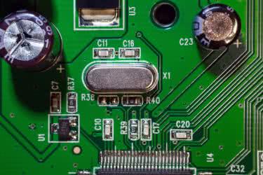 Źródła napięcia odniesienia w praktyce konstruktora