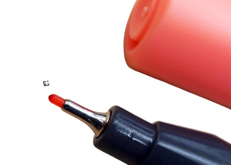 Miniaturowe rezonatory MEMS 32...76,8 MHz  o wysokiej odporności na udary i wibracje