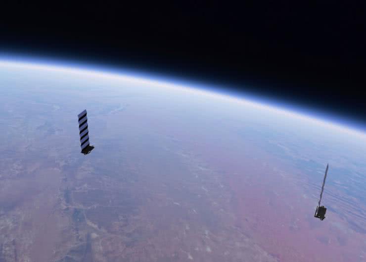 Jak rozwiązania półprzewodnikowe ewoluowały, by wspierać przemysł kosmiczny: od Apollo 11 do Starlink