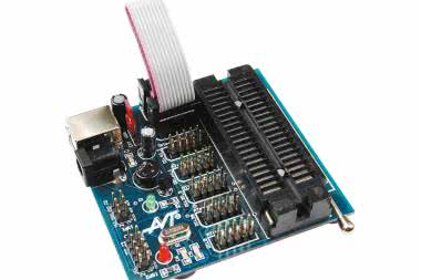 Uniwersalny adapter dla programatorów AVR-ISP