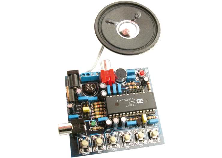 Magnetofon cyfrowy z układem ISD17xx
