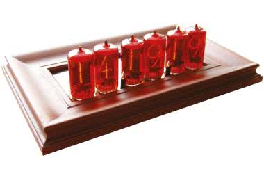Zegar retro na lampach NIXIE