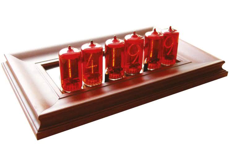 Zegar retro na lampach NIXIE